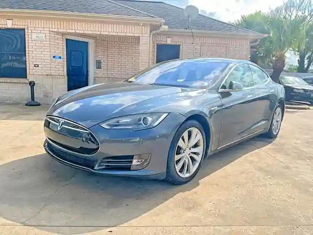 5YJSA1CN5DFP30142 2013 TESLA MODEL S-1