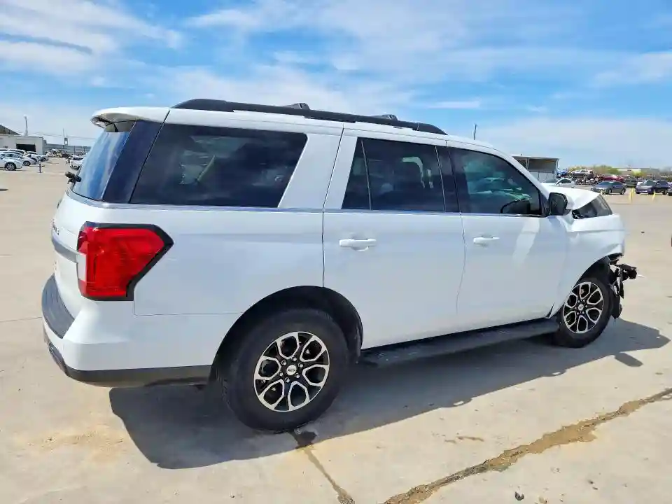 1FMJU1H82REB00413 2024 FORD EXPEDITION-2