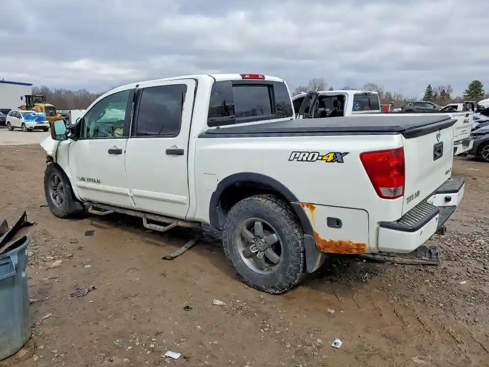 1N6AA0EC9DN310917 2013 NISSAN TITAN-1