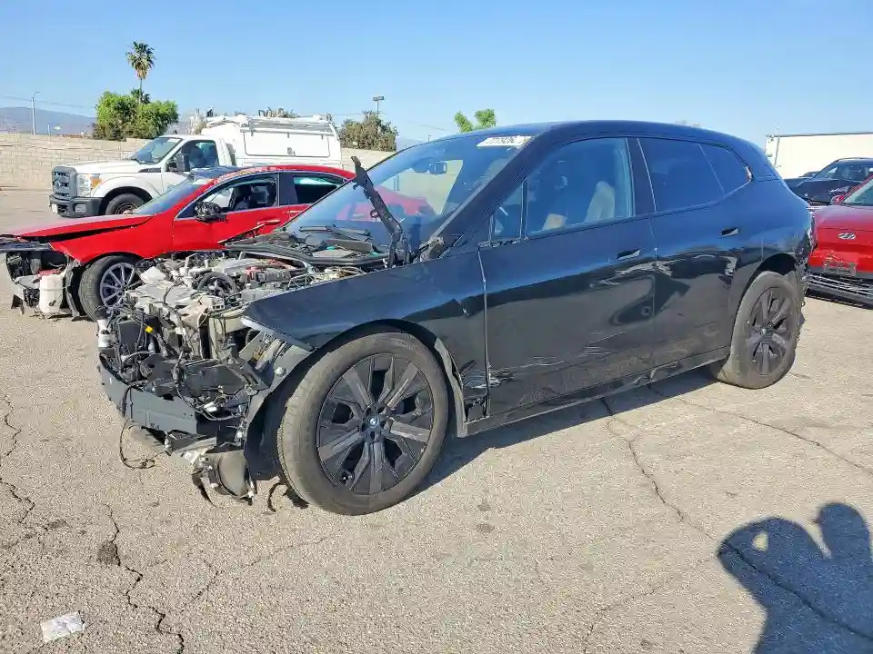 WB523CF04RCN52035 2024 BMW IX XDRIVE5-0