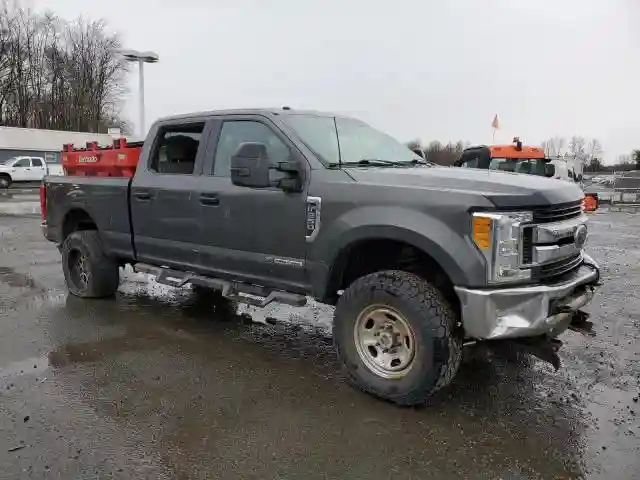 1FT7W2BT1HED52955 2017 FORD F250-3