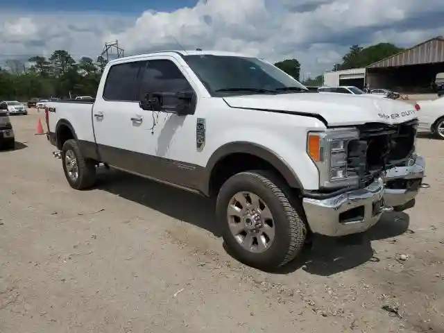 1FT7W2BT2HED03781 2017 FORD F250-3