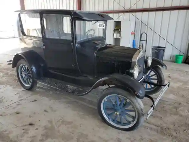 13727924 1926 FORD MODEL-T-3