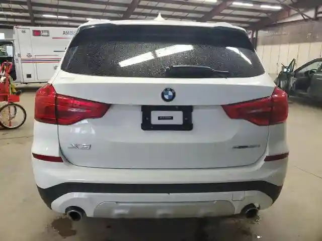 5UXTR7C59KLF27329 2019 BMW X3-5