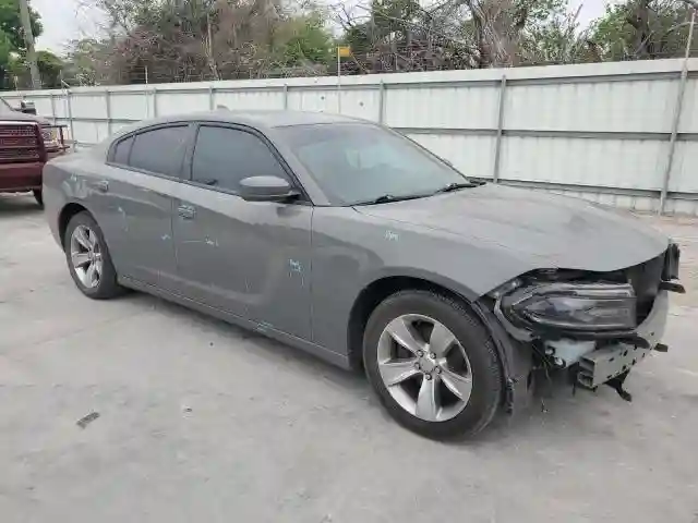 2C3CDXHG6JH135576 2018 DODGE CHARGER-3