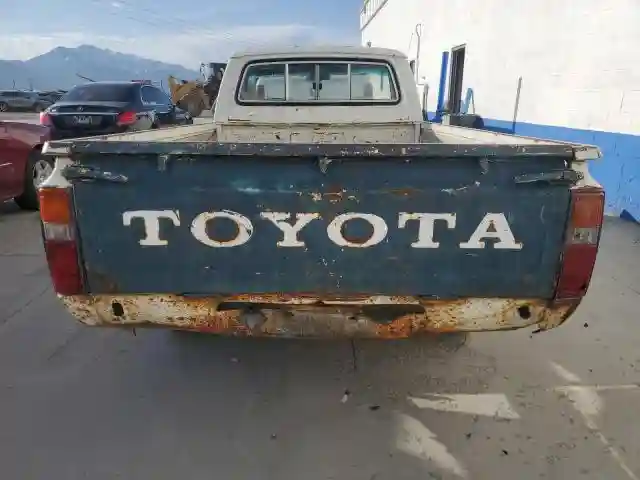 JT4RN44R0B0018834 1981 TOYOTA ALL OTHER-5