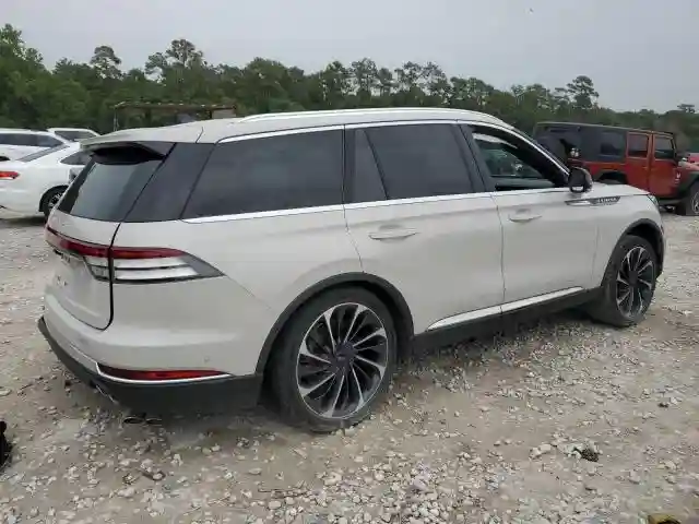 5LM5J7WC4NGL04470 2022 LINCOLN AVIATOR-2