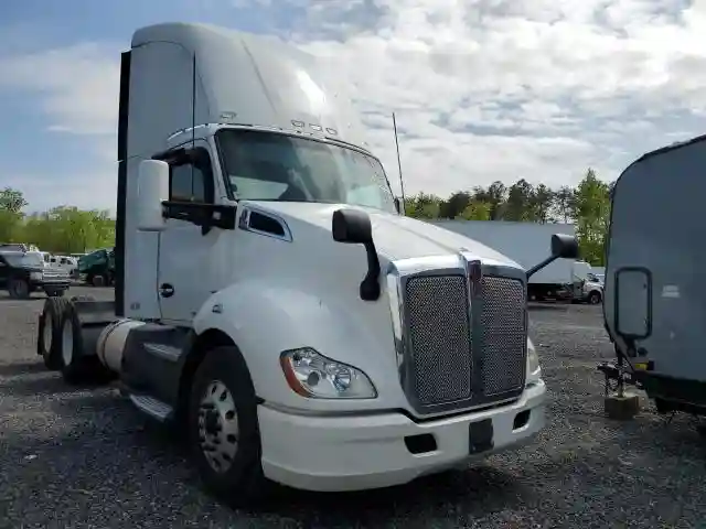 1XKYDP9X6HJ165545 2017 KENWORTH ALL OTHER-0