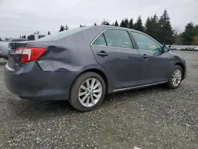 4T1BD1FK1EU128853 2014 TOYOTA CAMRY-2