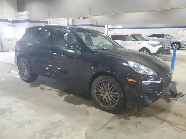 WP1AA2A27HKA86824 2017 PORSCHE CAYENNE-3