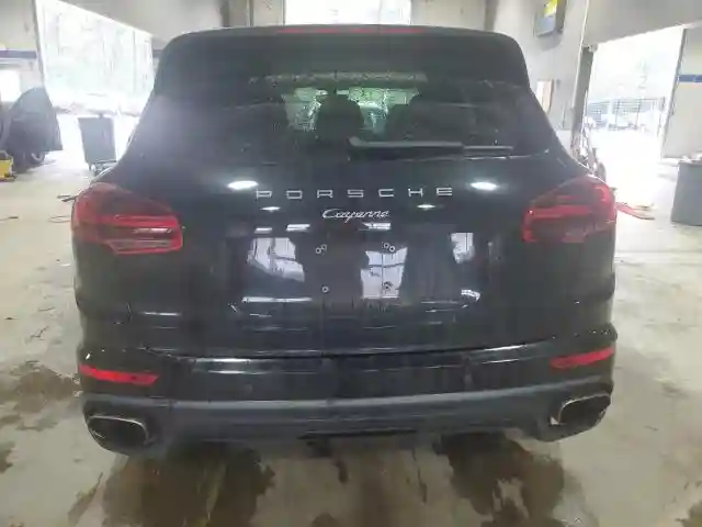 WP1AA2A27HKA86824 2017 PORSCHE CAYENNE-5