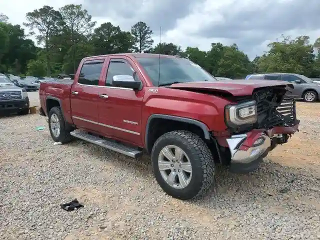 3GTU2NEC7JG269752 2018 GMC SIERRA-3