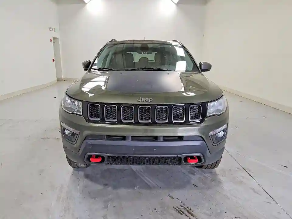 3C4NJDDB5KT653015 2019 JEEP COMPASS-4