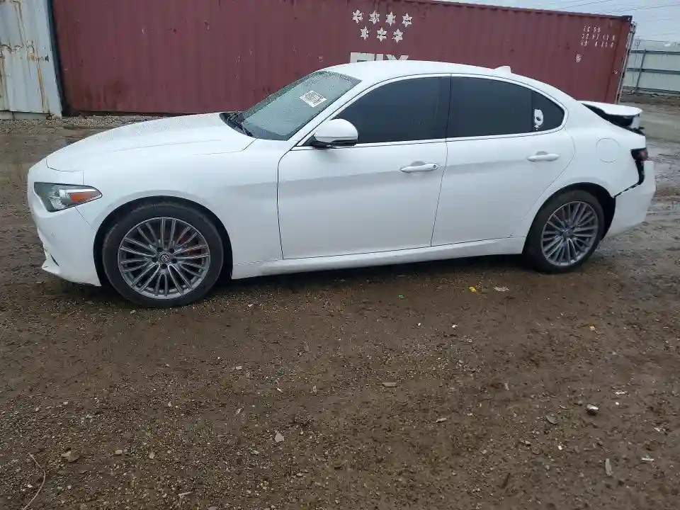 ZARFAEEN7H7550040 2017 ALFA ROMEO GIULIA-0