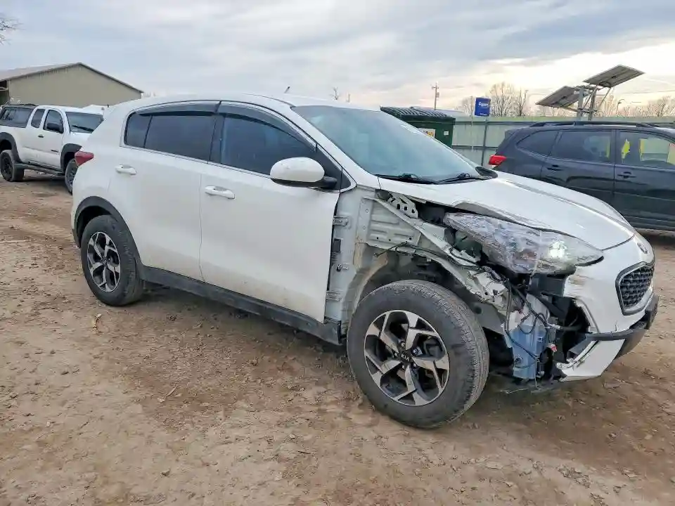 KNDPMCAC2L7629719 2020 KIA SPORTAGE-3