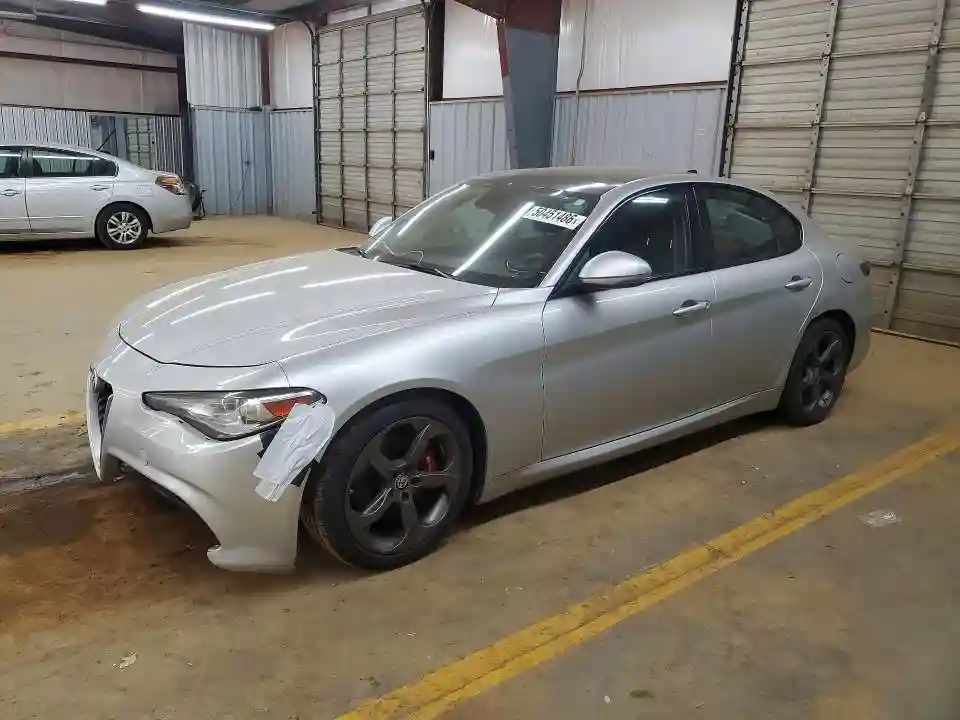 ZARFAEBN6H7551961 2017 ALFA ROMEO GIULIA-0