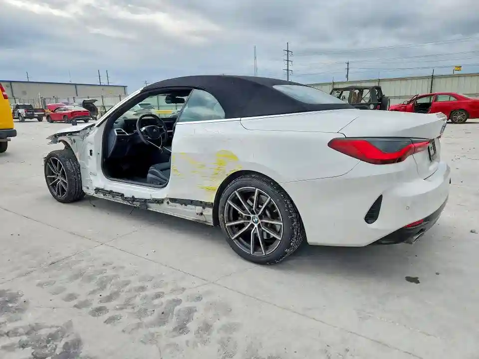 WBA33DB07SCS94844 2025 BMW 4 SERIES-1