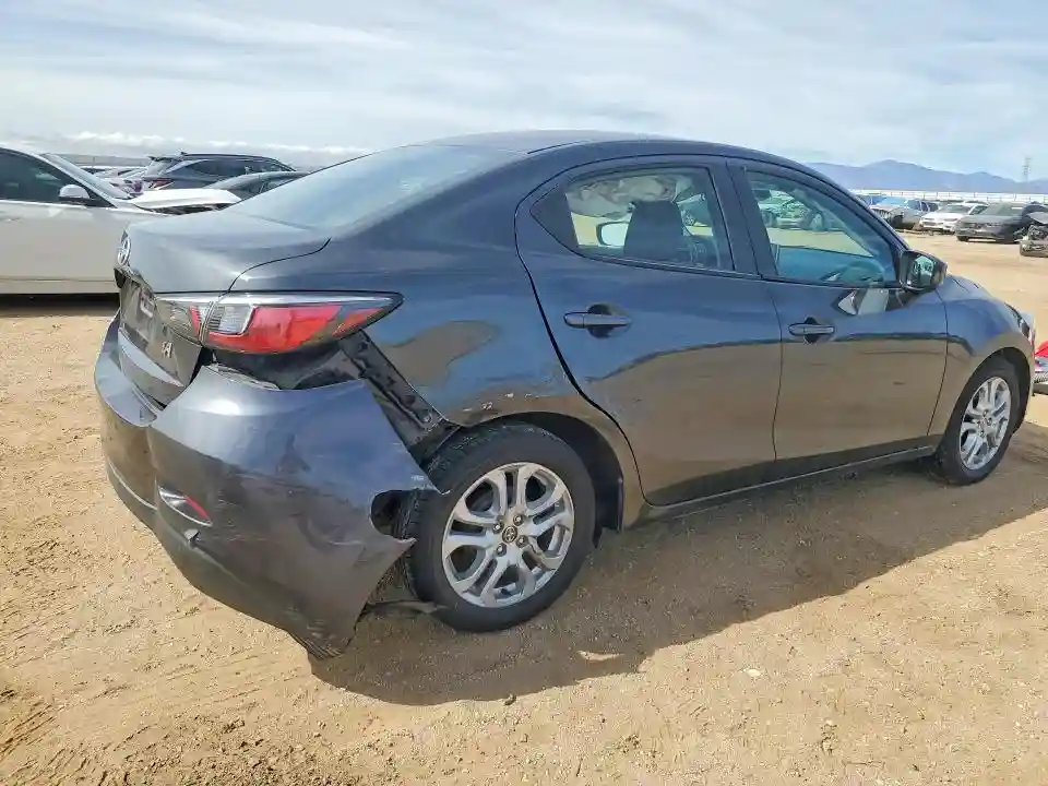 3MYDLBZV2GY107104 2016 SCION IA BASE-2