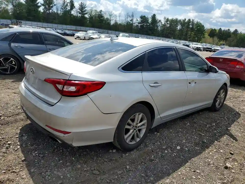 5NPE24AF8FH187185 2015 HYUNDAI SONATA-2