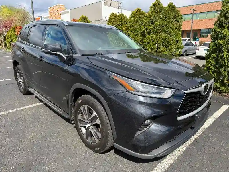 5TDGZRBH9MS557679 2021 TOYOTA HIGHLANDER-3