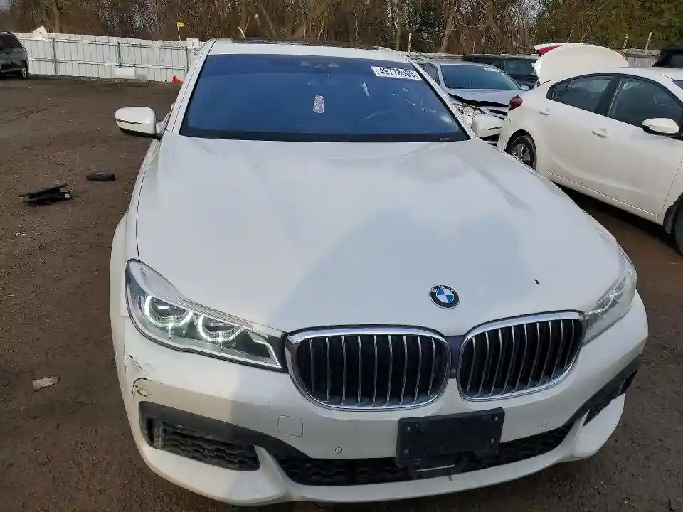 WBA7B0C54KG527532 2019 BMW 7 SERIES-4