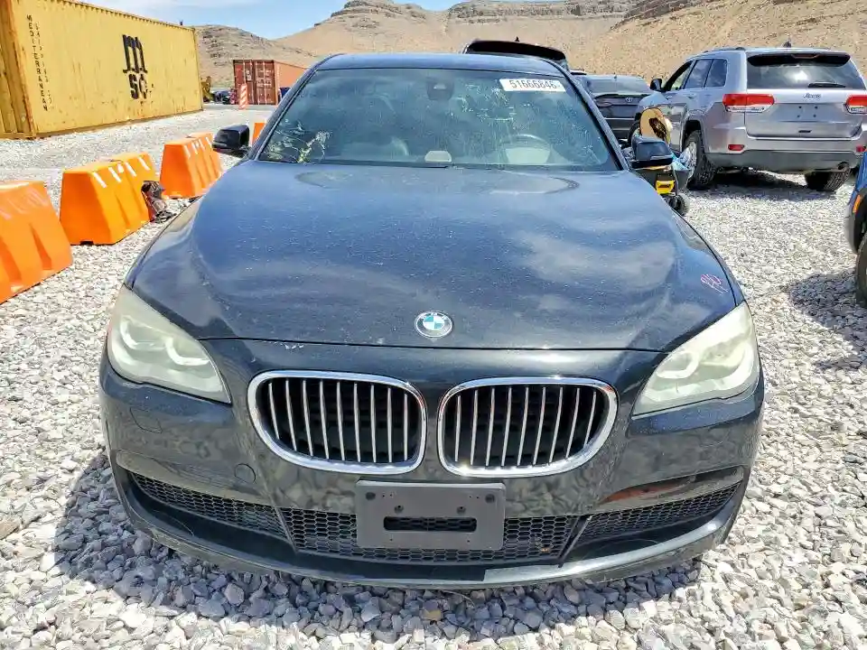 WBAYA8C51DC996626 2013 BMW 7 SERIES-4