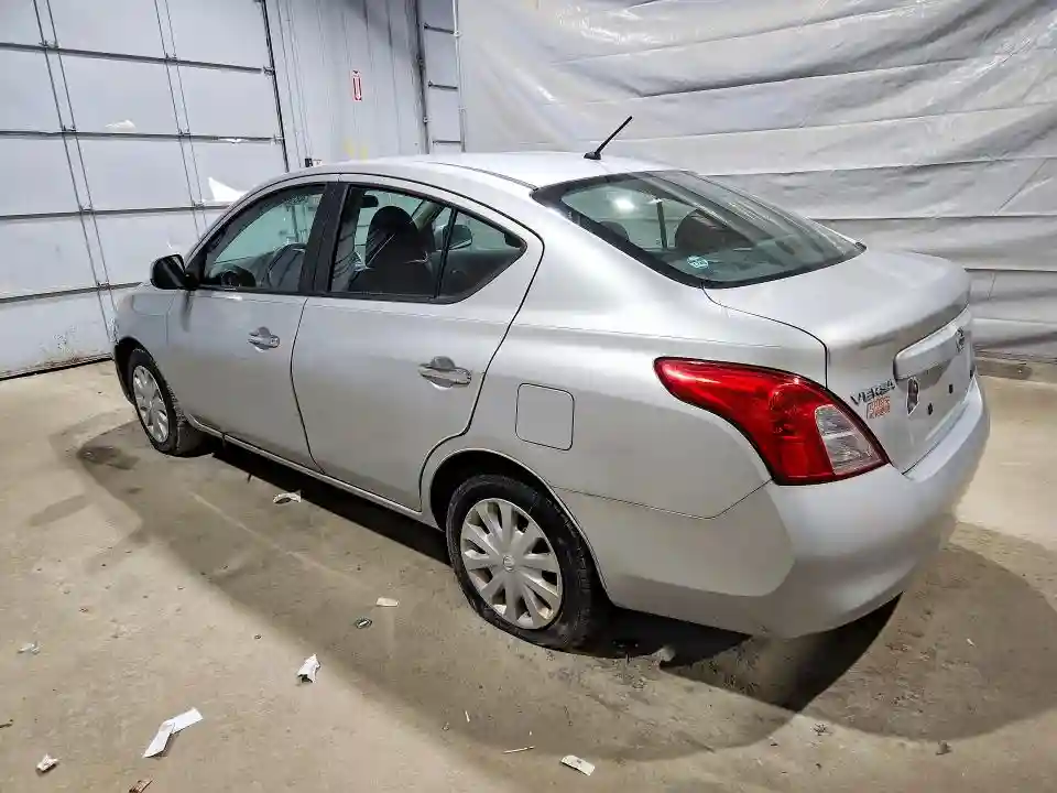 3N1CN7AP2CL860737 2012 NISSAN VERSA-1