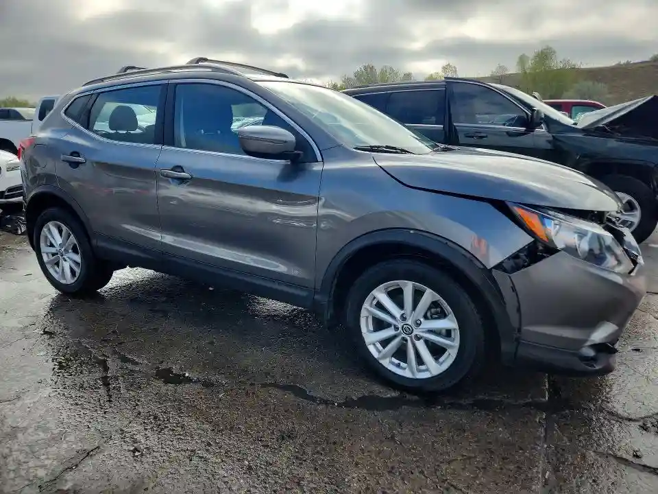 JN1BJ1CR2KW319456 2019 NISSAN ROGUE-3
