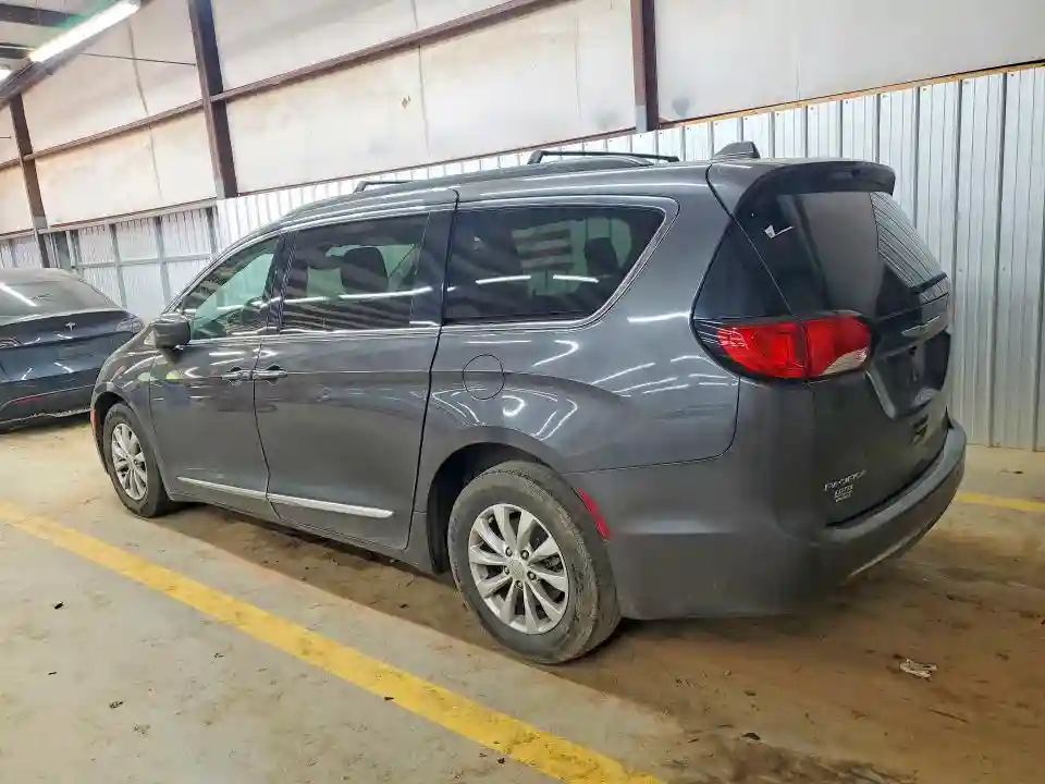 2C4RC1BG6HR734299 2017 CHRYSLER PACIFICA-1