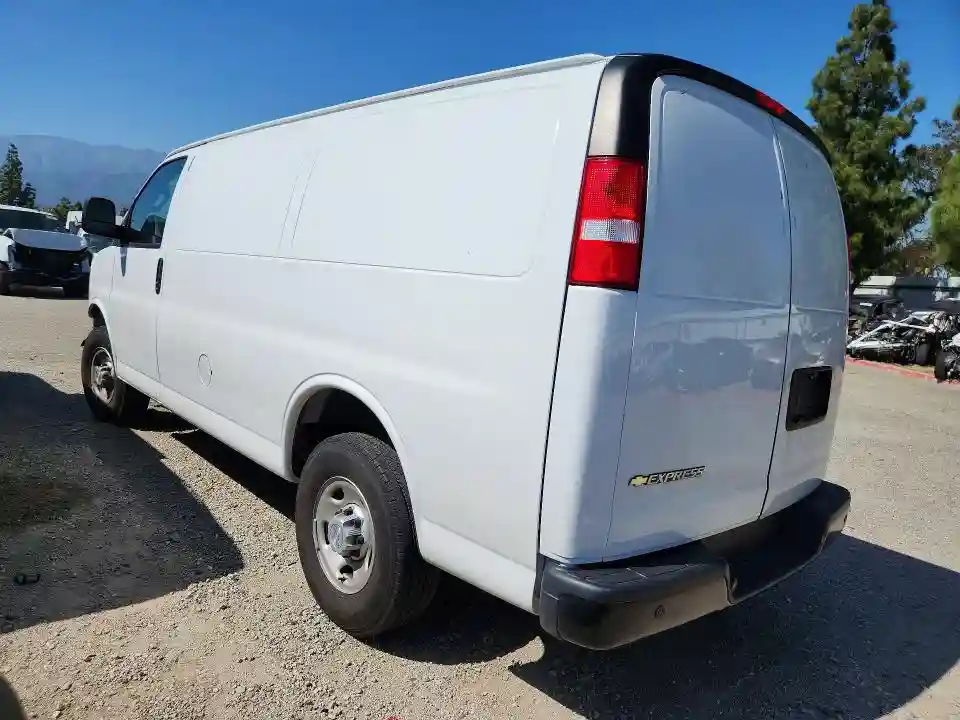 1GCWGAFP9R1247024 2024 CHEVROLET EXPRESS-1