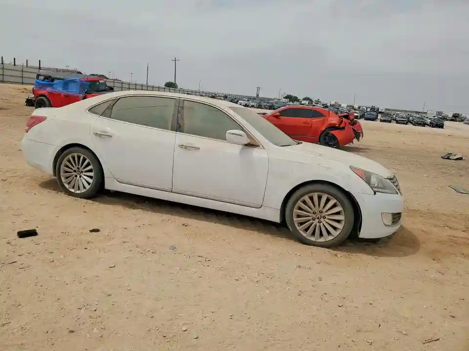 KMHGH4JH2GU102692 2016 HYUNDAI EQUUS-3
