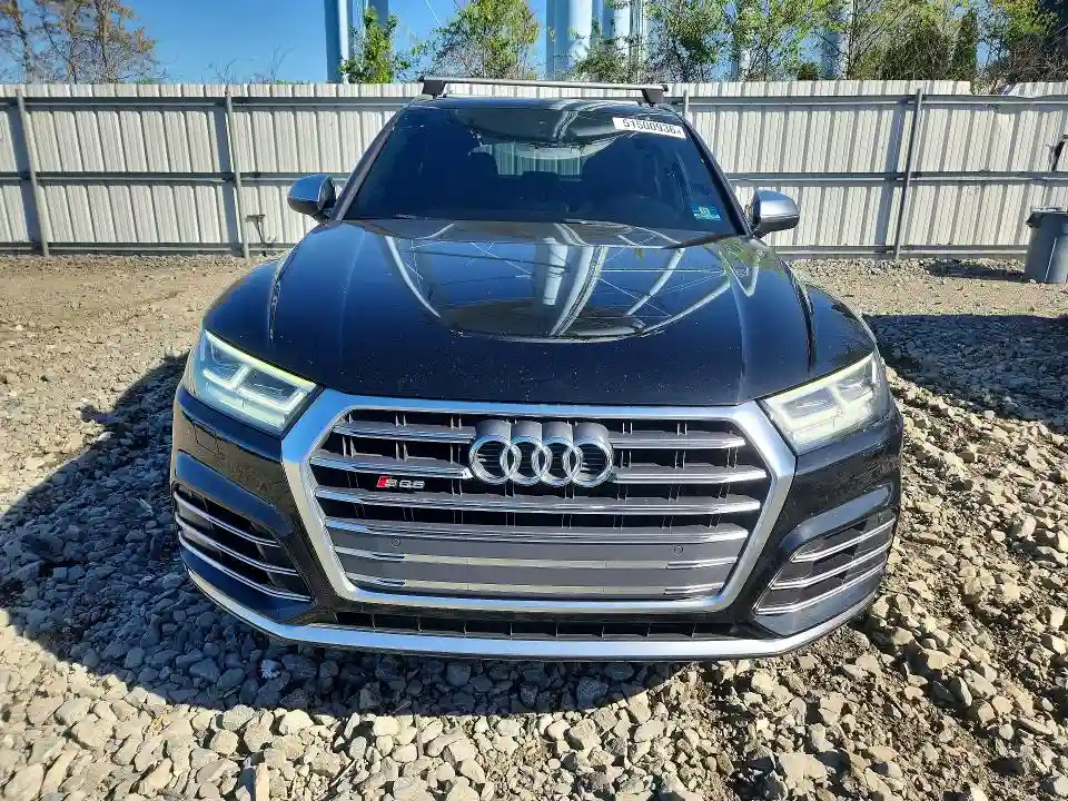 WA1A4AFY5J2247087 2018 AUDI SQ5-4