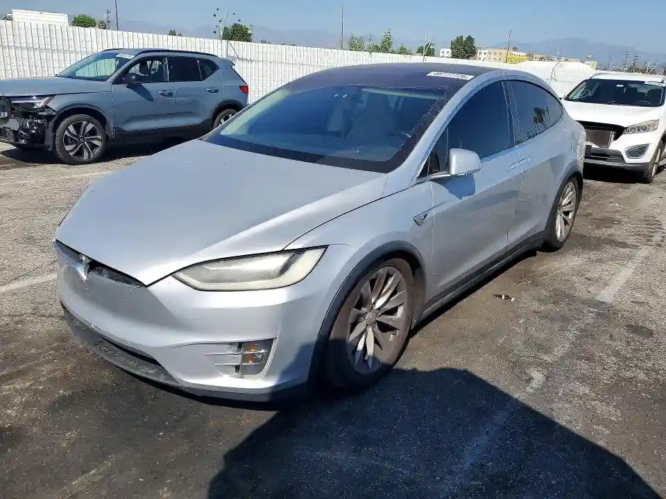 5YJXCDE22HF060298 2017 TESLA MODEL X-0