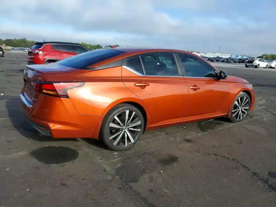 1N4AL4CV3MN358301 2021 NISSAN ALTIMA-2