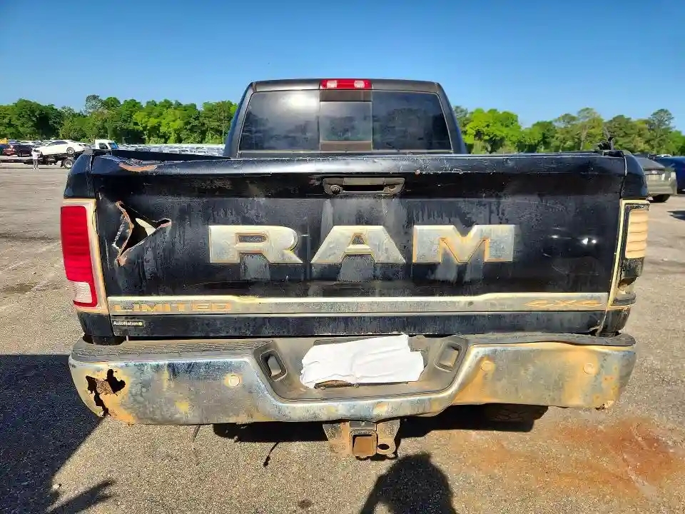 3C6UR5GLXGG108885 2016 RAM 2500-5