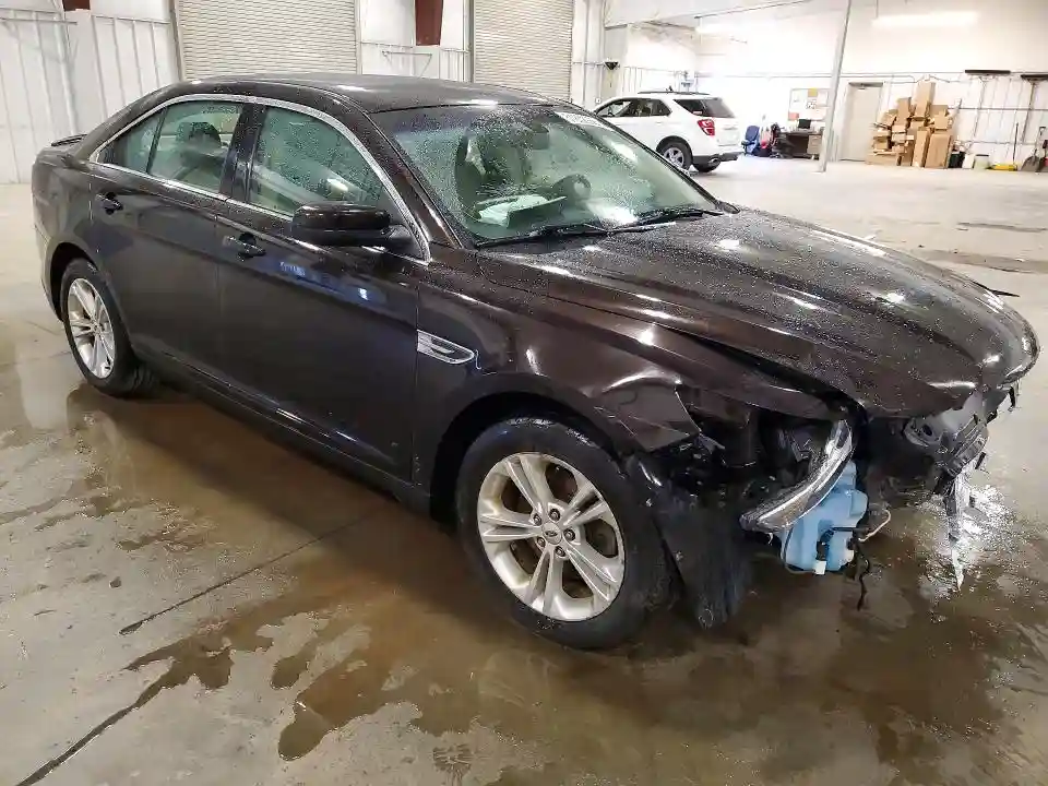 1FAHP2E8XDG142898 2013 FORD TAURUS-3