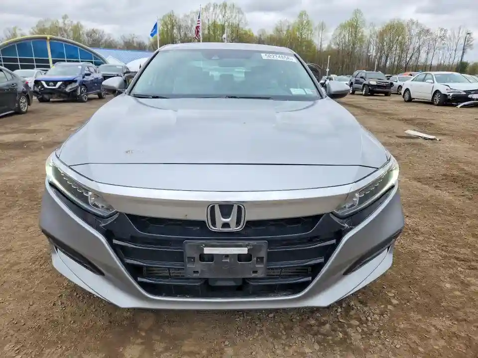 1HGCV1F44JA263930 2018 HONDA ACCORD-4