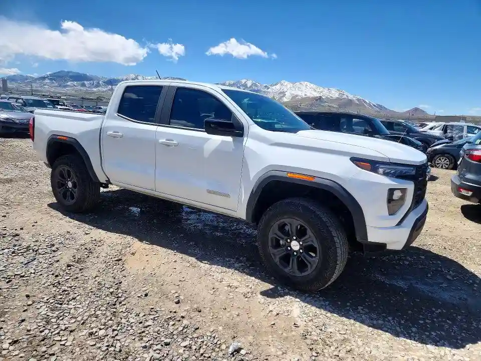 1GTP5BEK0R1124461 2024 GMC CANYON-3