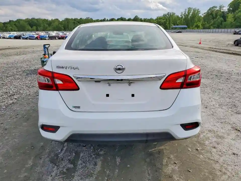 3N1AB7AP2JY339226 2018 NISSAN SENTRA-5
