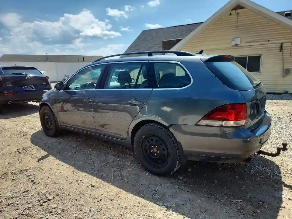3VWPL7AJ9EM604864 2014 VOLKSWAGEN JETTA-1