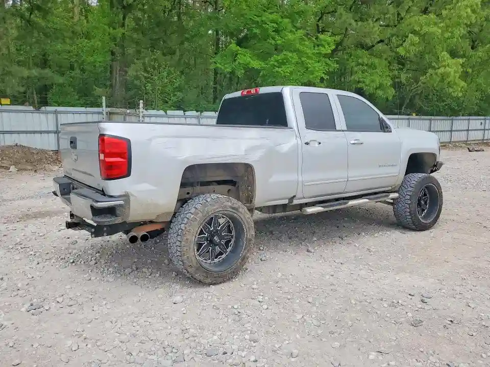 1GCRCREC2JZ188572 2018 CHEVROLET ALL MODELS-2