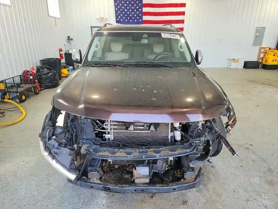 JN8AY2NE3H9700653 2017 NISSAN ARMADA-4