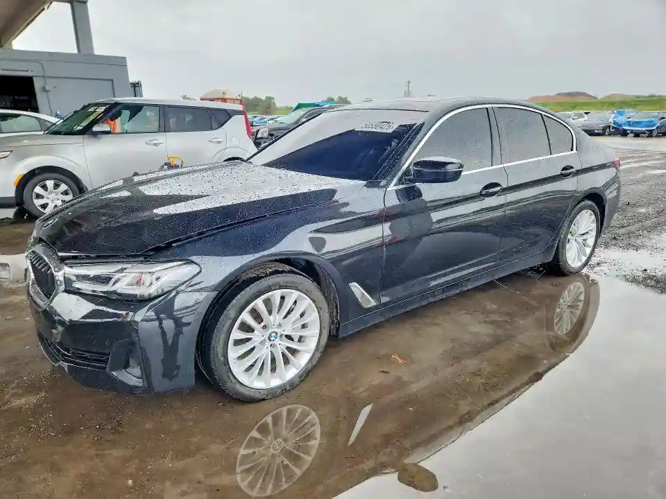 WBA53BH05NCK27457 2022 BMW 5 SERIES-0