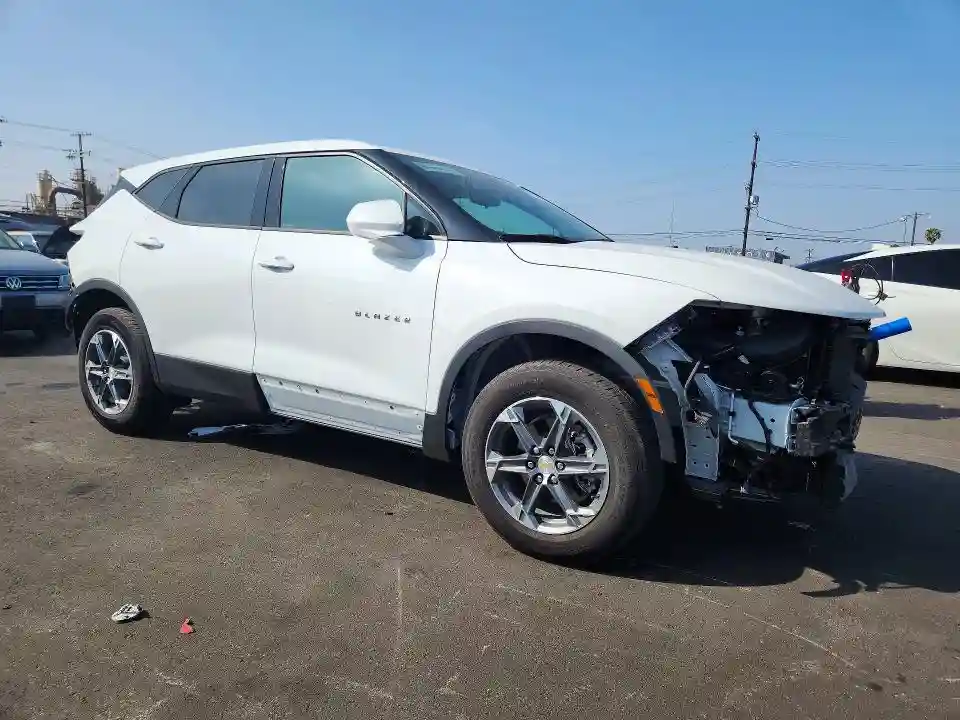 3GNKBHR4XSS230039 2025 CHEVROLET BLAZER-3