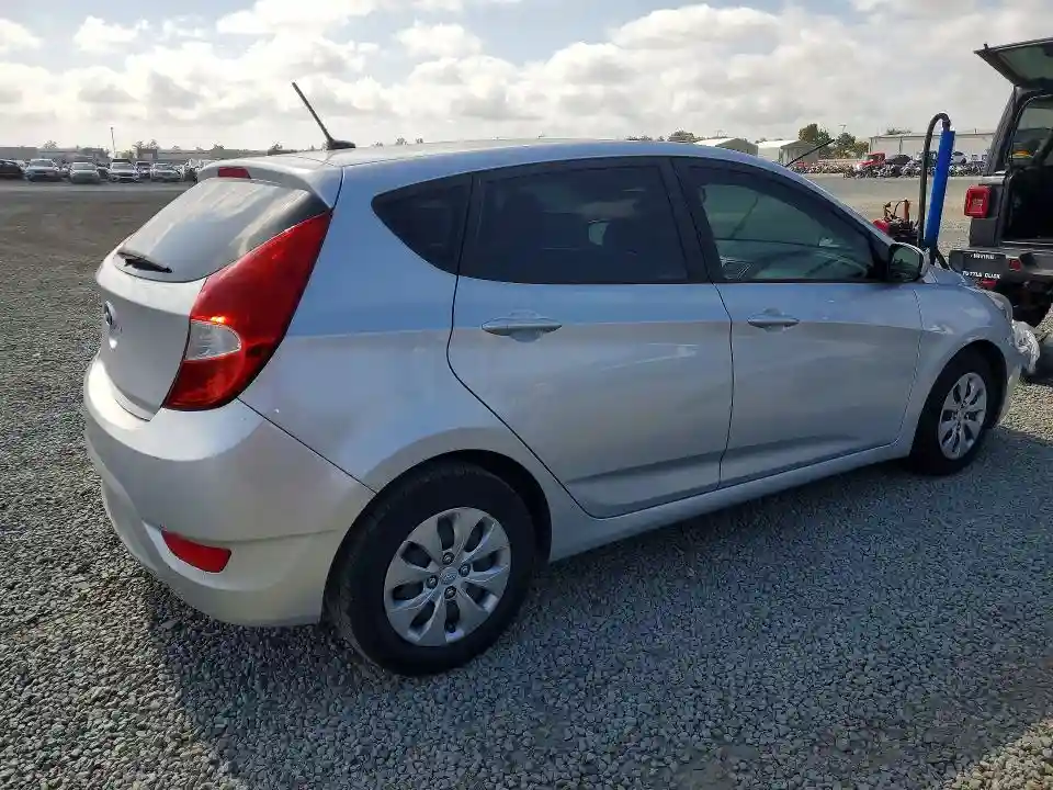 KMHCT5AE0HU320172 2017 HYUNDAI ACCENT-2