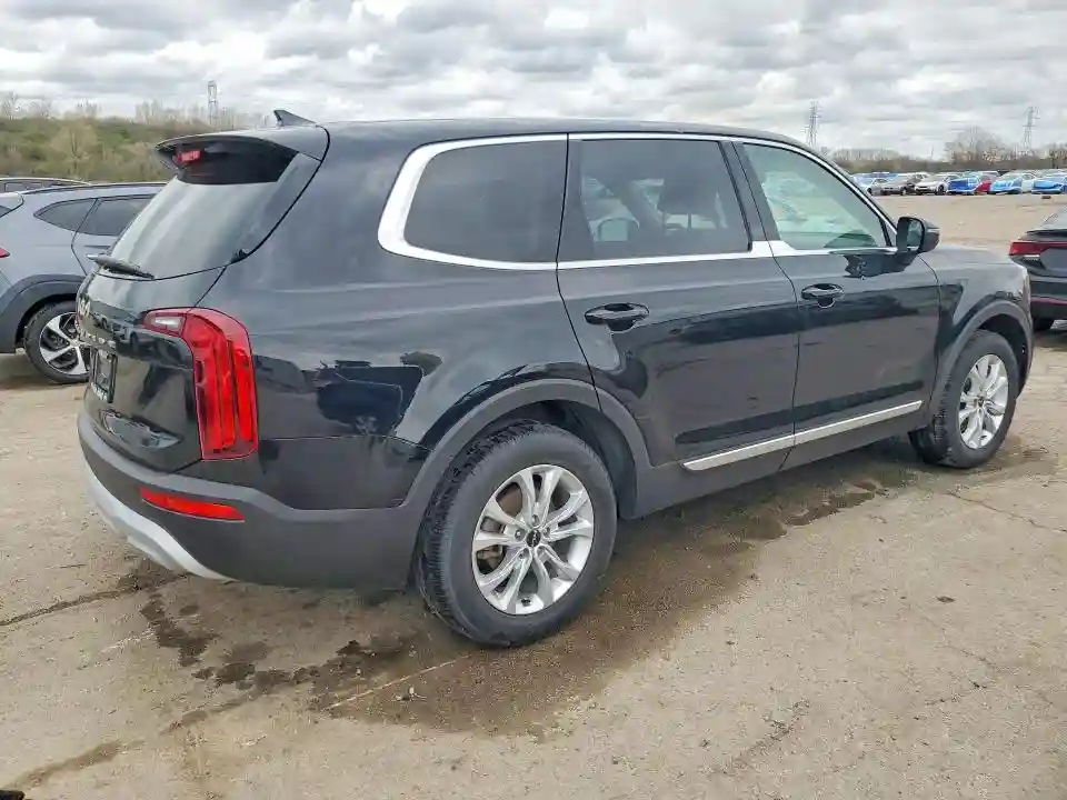 5XYP24HC7NG223961 2022 KIA TELLURIDE-2