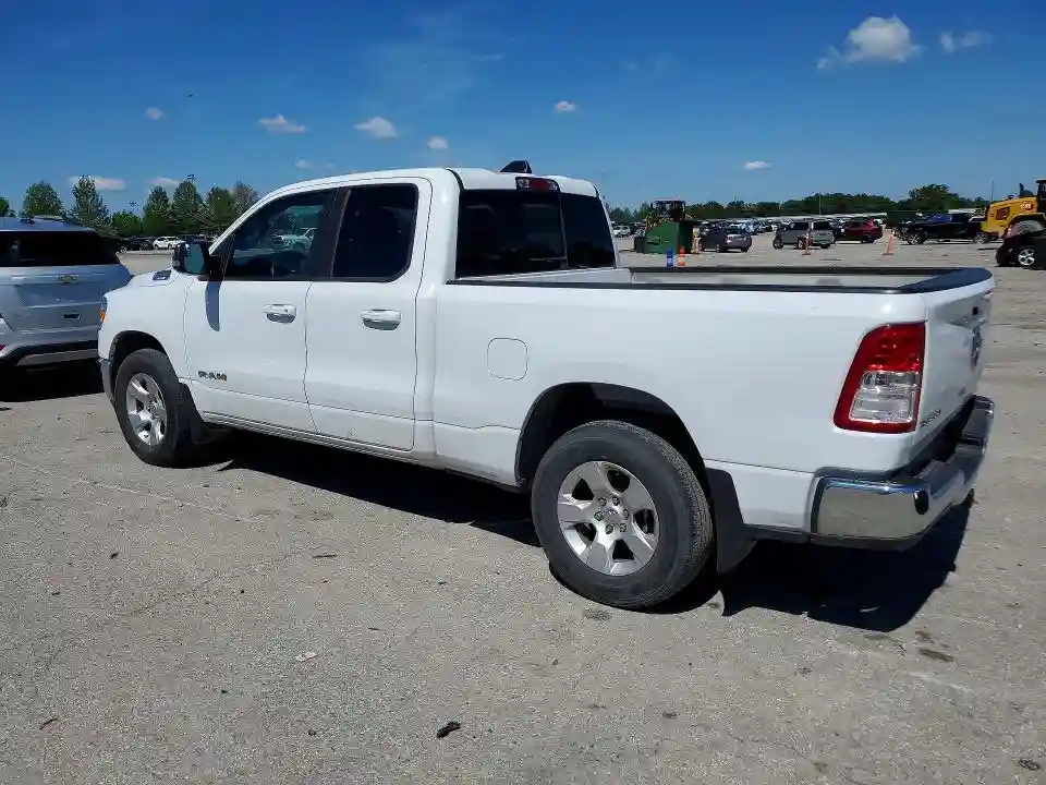 1C6RREBG2NN372882 2022 RAM 1500-1