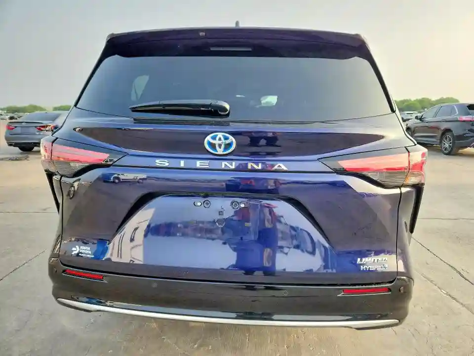 5TDZRKEC7PS178913 2023 TOYOTA SIENNA-5