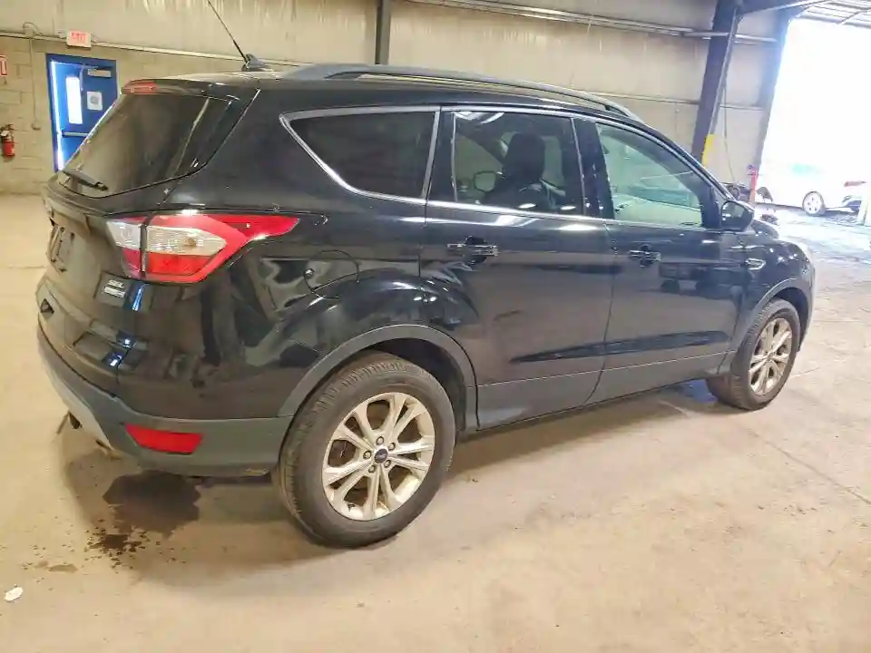1FMCU9HD3JUB58142 2018 FORD ESCAPE-2