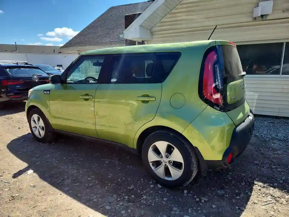 KNDJN2A21G7832157 2016 KIA SOUL-1